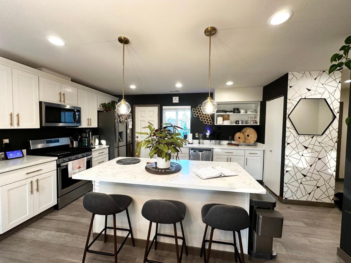 Central Tacoma Homestay With Breakfast Included -Private Room- ภายนอก รูปภาพ