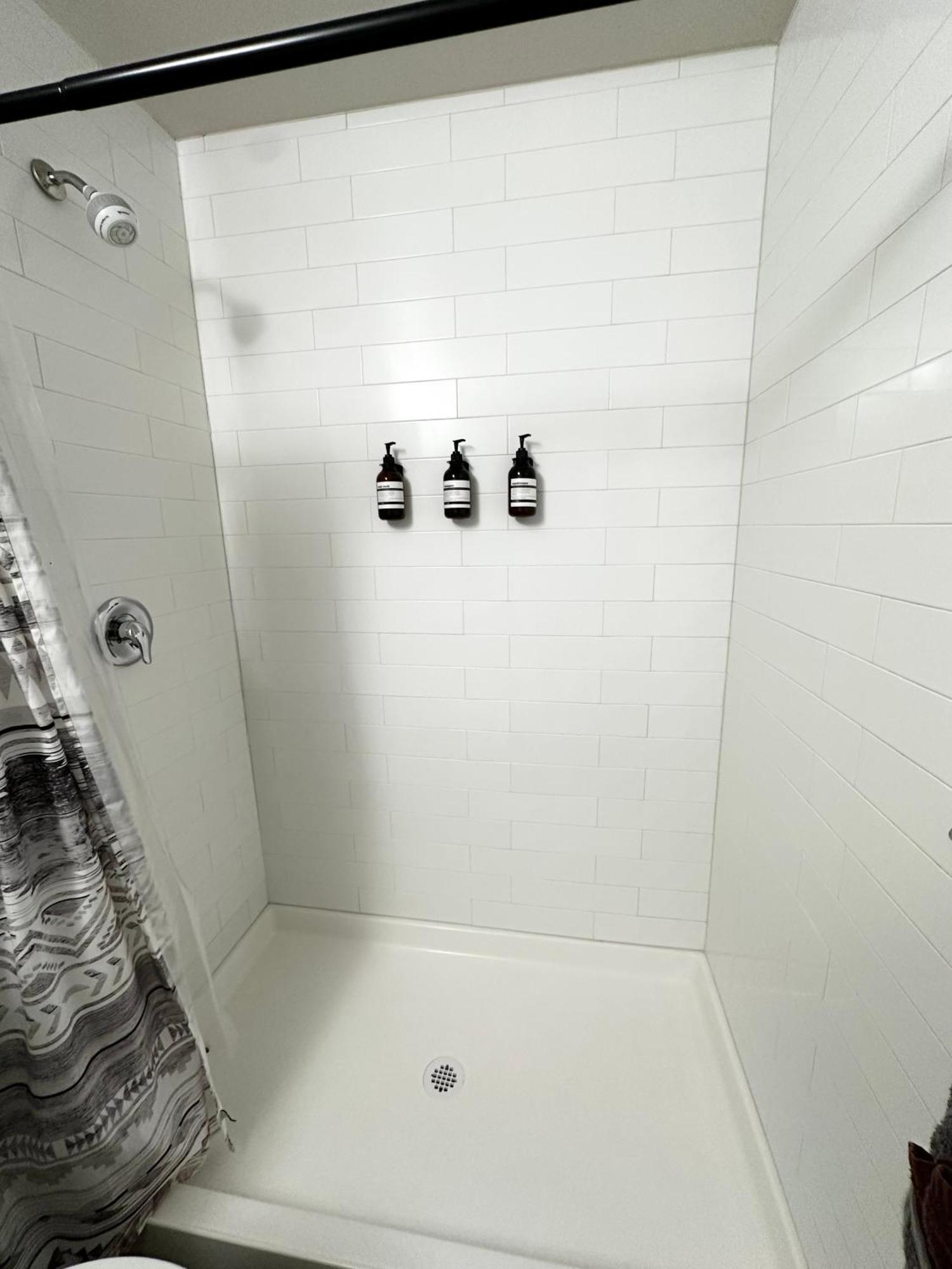 Central Tacoma Homestay With Breakfast Included -Private Room- ห้อง รูปภาพ