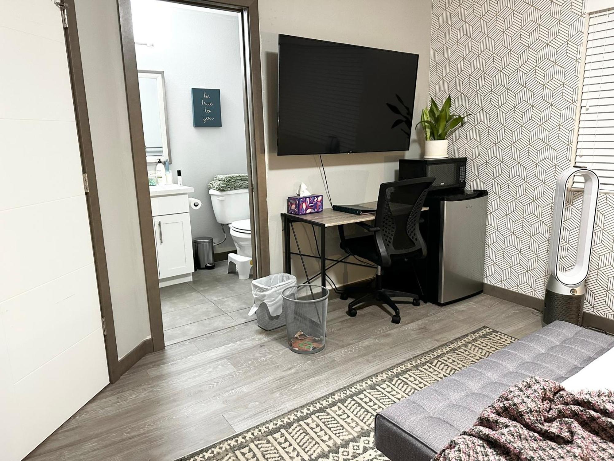 Central Tacoma Homestay With Breakfast Included -Private Room- ห้อง รูปภาพ